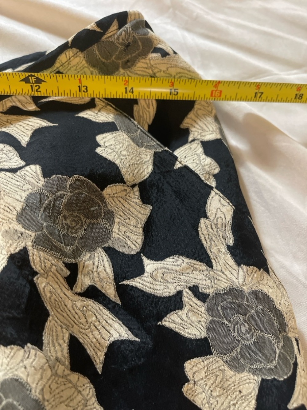 Ann Taylor Floral A-Line Skirt Size 12 Black Cream Fully Lined Career Classic - Picture 13 of 14